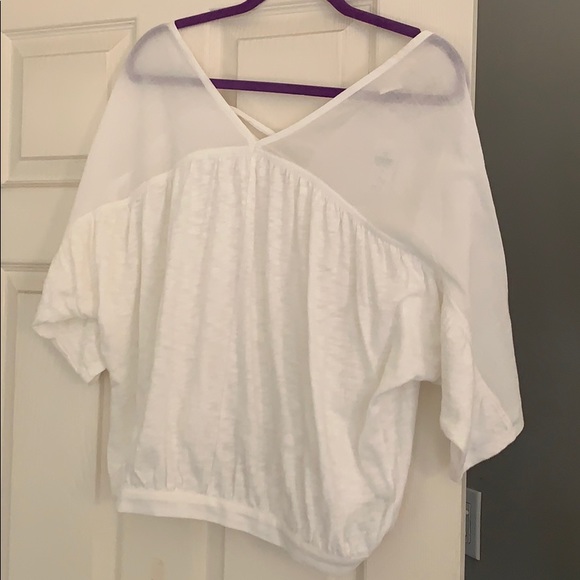 White Casual T-Shirt - Picture 1 of 8